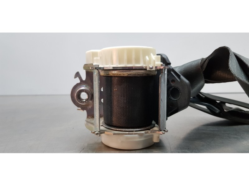 Recambio de cinturon seguridad trasero derecho para peugeot 5008 active referencia OEM IAM 8975SJ   Recambio de cinturon seguridad trasero derecho para peugeot 5008 active referencia OEM IAM 8975SJ