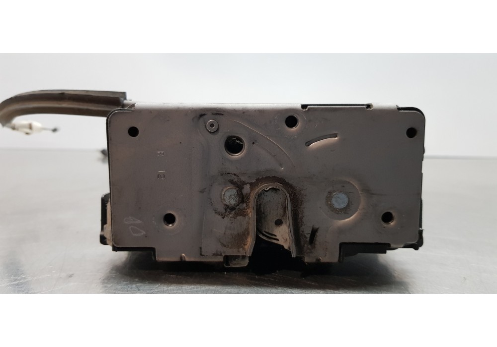 Recambio de cerradura puerta delantera derecha para peugeot boxer furgón gran volumen 335 l3h3 pro bluehdi 130 referencia OEM IA