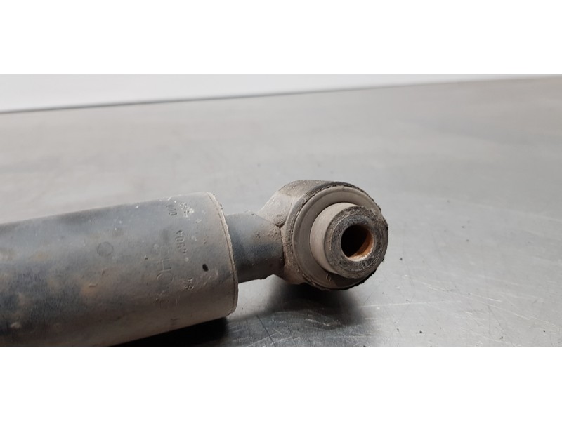 Recambio de amortiguador trasero derecho para mercedes clase cls (w219) 350 (219.356) referencia OEM IAM A2193260200  