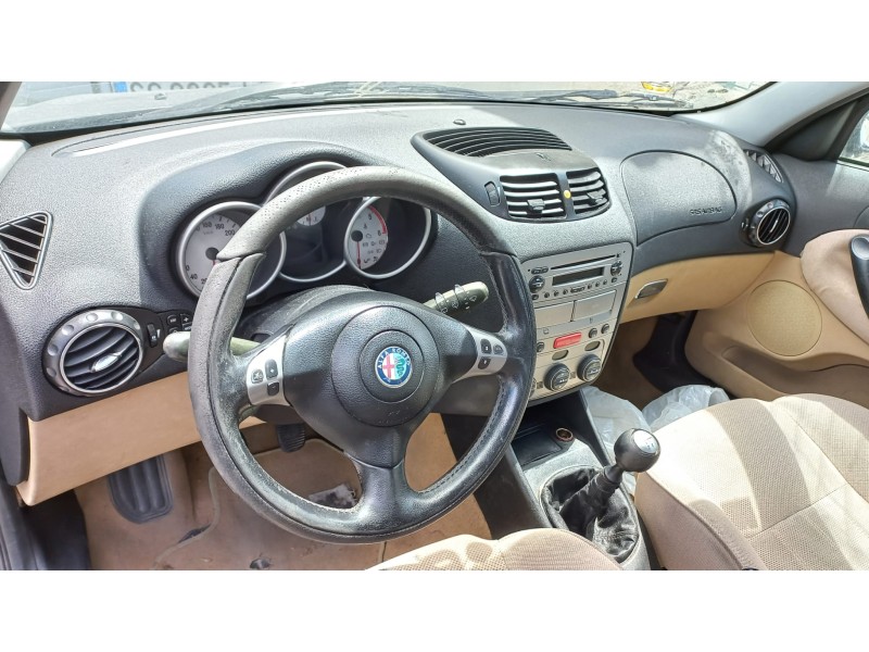 alfa romeo 147 (190) del año 2003