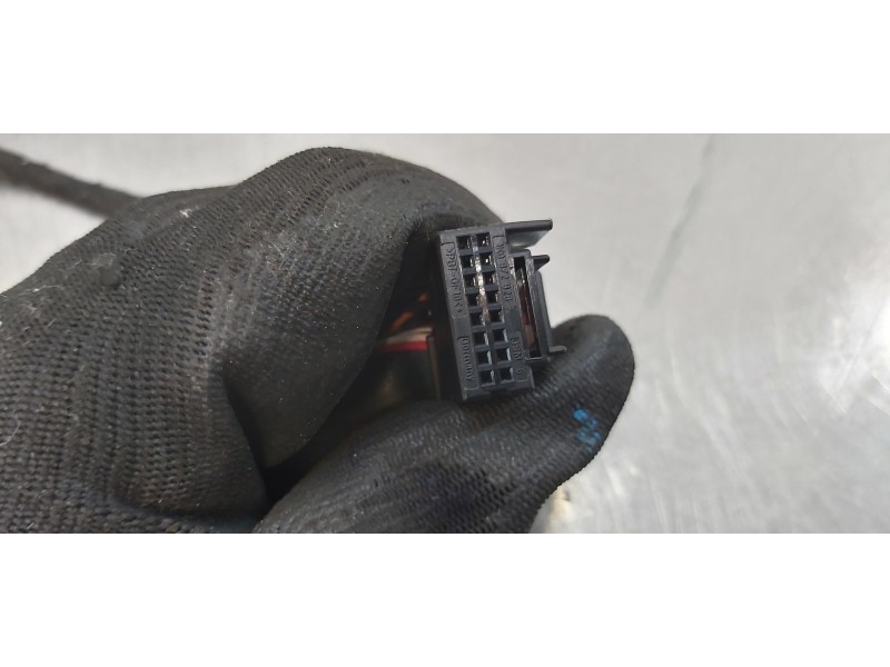 Recambio de retrovisor derecho para skoda superb (3v3) active referencia OEM IAM 3V1857508A  