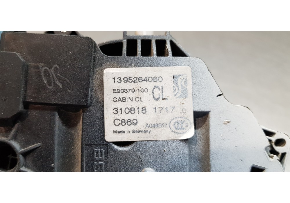 Recambio de cerradura puerta delantera derecha para peugeot boxer furgón gran volumen 335 l3h3 pro bluehdi 130 referencia OEM IA