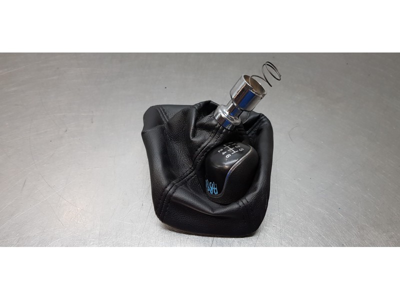 Recambio de pomo palanca cambio para ford transit kastenwagen (ttg) 350 l3 referencia OEM IAM AV6R7217CAB  