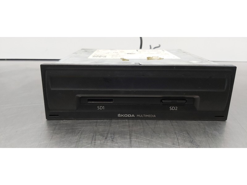 Recambio de sistema navegacion gps para skoda superb (3v3) active referencia OEM IAM 5Q0035864A  