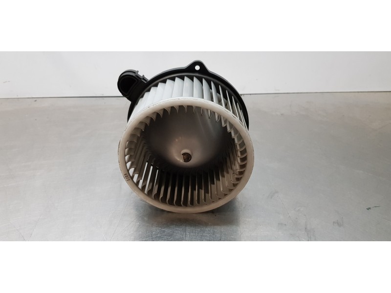 Recambio de motor calefaccion para kia carens ( ) attract referencia OEM IAM 971133X000  