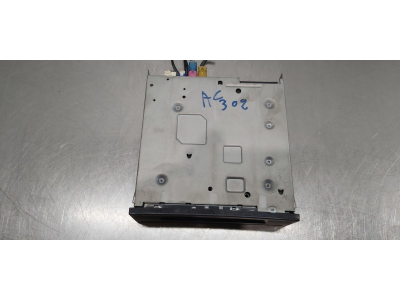 Recambio de sistema navegacion gps para skoda superb (3v3) active referencia OEM IAM 5Q0035864A  