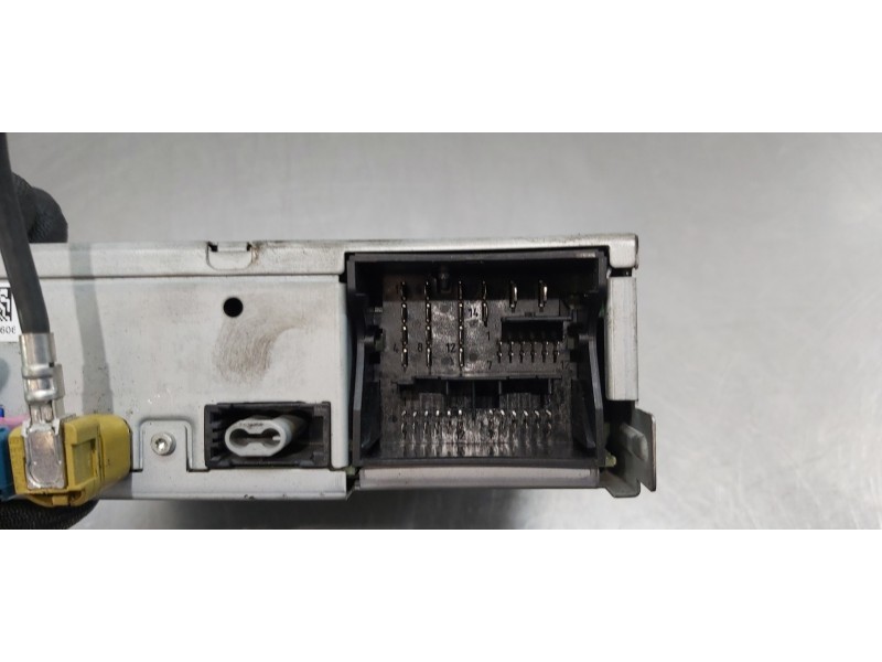 Recambio de sistema navegacion gps para skoda superb (3v3) active referencia OEM IAM 5Q0035864A  