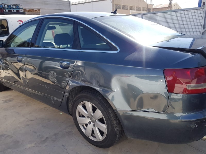 audi a6 berlina (4f2) del año 2004