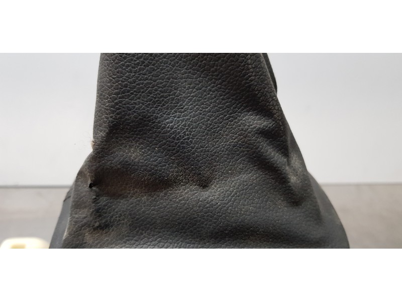 Recambio de palanca cambio para kia carens ( ) attract referencia OEM IAM 43700A4010  