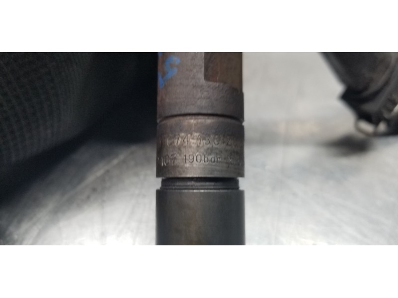 Recambio de inyector para volkswagen lt caja abierta (mod. 1997) lt 28 caja abierta referencia OEM IAM 074130202A  