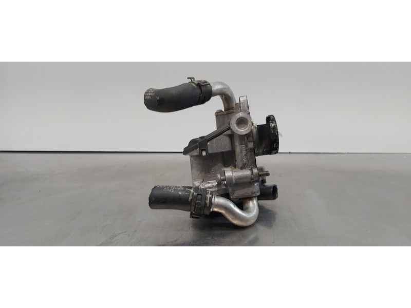 Recambio de valvula egr para skoda superb (3v3) active referencia OEM IAM 04L131501R  