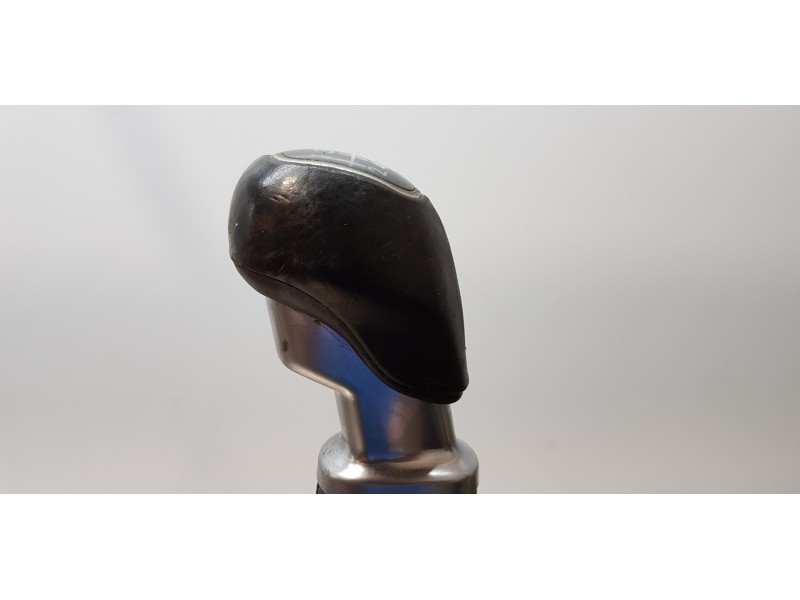 Recambio de palanca cambio para kia carens ( ) attract referencia OEM IAM 43700A4010  