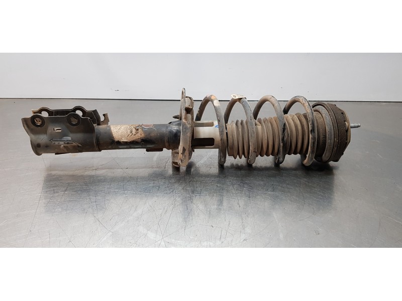 Recambio de amortiguador delantero derecho para ford ka+ ultimate referencia OEM IAM J7BC18045KA  