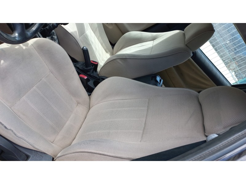 alfa romeo 147 (190) del año 2003