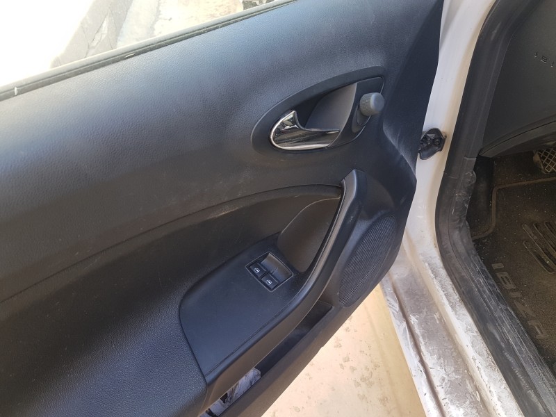 seat ibiza (6p1) del año 2017