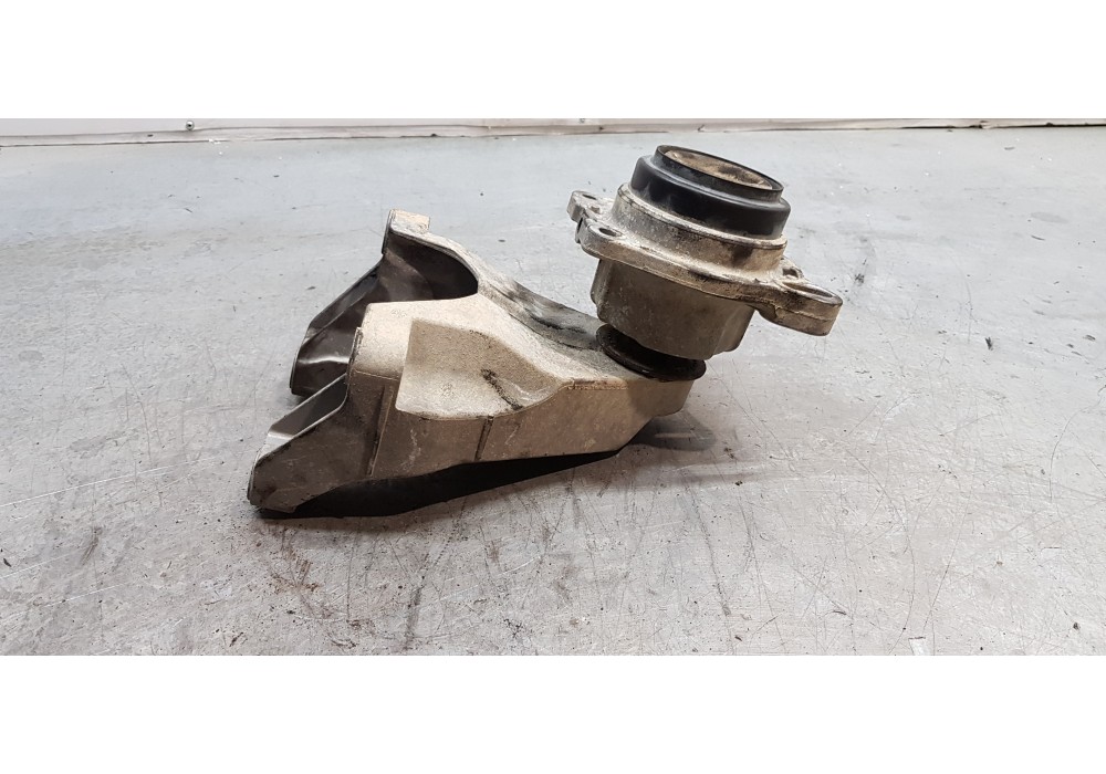 Recambio de soporte motor derecho para ford transit kastenwagen (ttg) 350 l3 referencia OEM IAM BK316A002AC  