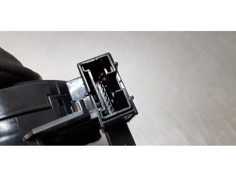 Recambio de anillo airbag para ford ka+ ultimate referencia OEM IAM J7BT14A664AA   Recambio de anillo airbag para ford ka+ ultimate referencia OEM IAM J7BT14A664AA