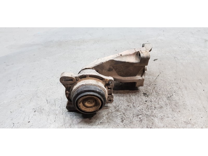 Recambio de soporte motor izquierdo para ford transit kastenwagen (ttg) 350 l3 referencia OEM IAM BK316A002AC  