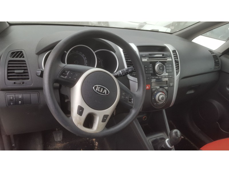 kia venga del año 2010