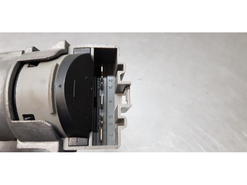 Recambio de antirrobo para ford ka+ ultimate referencia OEM IAM G1B515607AB   Recambio de antirrobo para ford ka+ ultimate referencia OEM IAM G1B515607AB