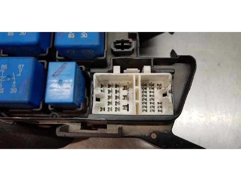 Recambio de caja reles / fusibles para hyundai accent (mc) gl crdi referencia OEM IAM 912131E161   Recambio de caja reles / fusibles para hyundai accent (mc) gl crdi referencia OEM IAM 912131E161