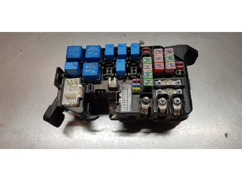 Recambio de caja reles / fusibles para hyundai accent (mc) gl crdi referencia OEM IAM 912131E161   Recambio de caja reles / fusibles para hyundai accent (mc) gl crdi referencia OEM IAM 912131E161