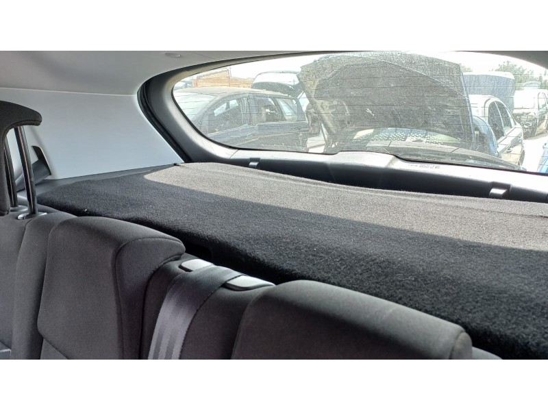 peugeot 2008 (--.2013) del año 2013