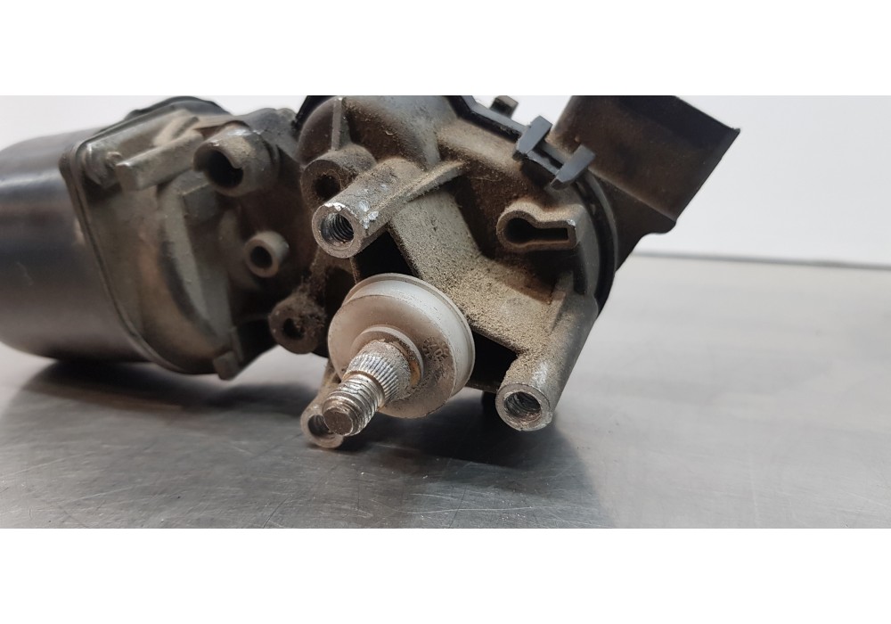 Recambio de motor limpia delantero para renault clio ii fase ii (b/cb0) campus referencia OEM IAM 7701207956  