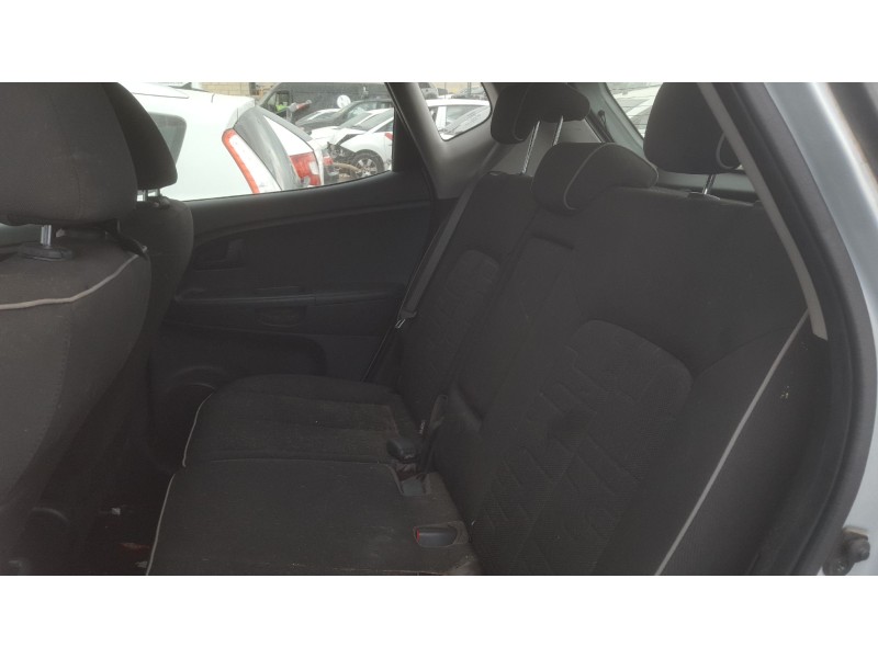 kia venga del año 2010