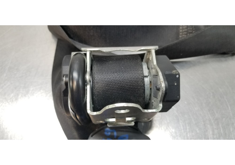 Recambio de cinturon seguridad delantero derecho para mercedes clase cls (w219) 350 (219.356) referencia OEM IAM A2118600286  