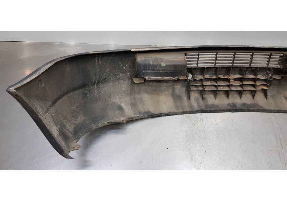 Recambio de paragolpes delantero para volkswagen lt caja abierta (mod. 1997) lt 28 caja abierta referencia OEM IAM 2D0807102HB41