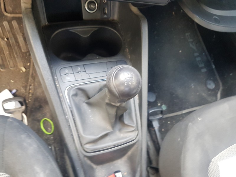 seat ibiza (6p1) del año 2017