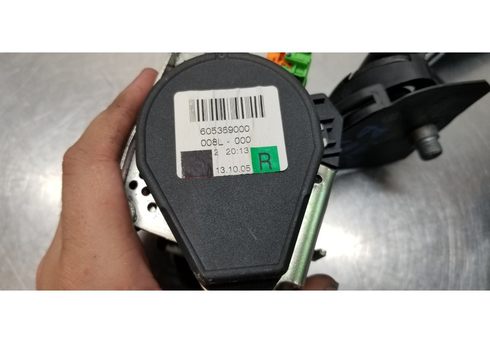 Recambio de cinturon seguridad delantero derecho para mercedes clase cls (w219) 350 (219.356) referencia OEM IAM A2118600286  