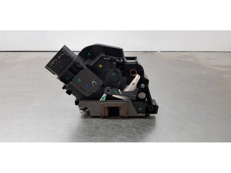 Recambio de cerradura puerta delantera derecha para ford ka+ ultimate referencia OEM IAM AS6AF21812CC  