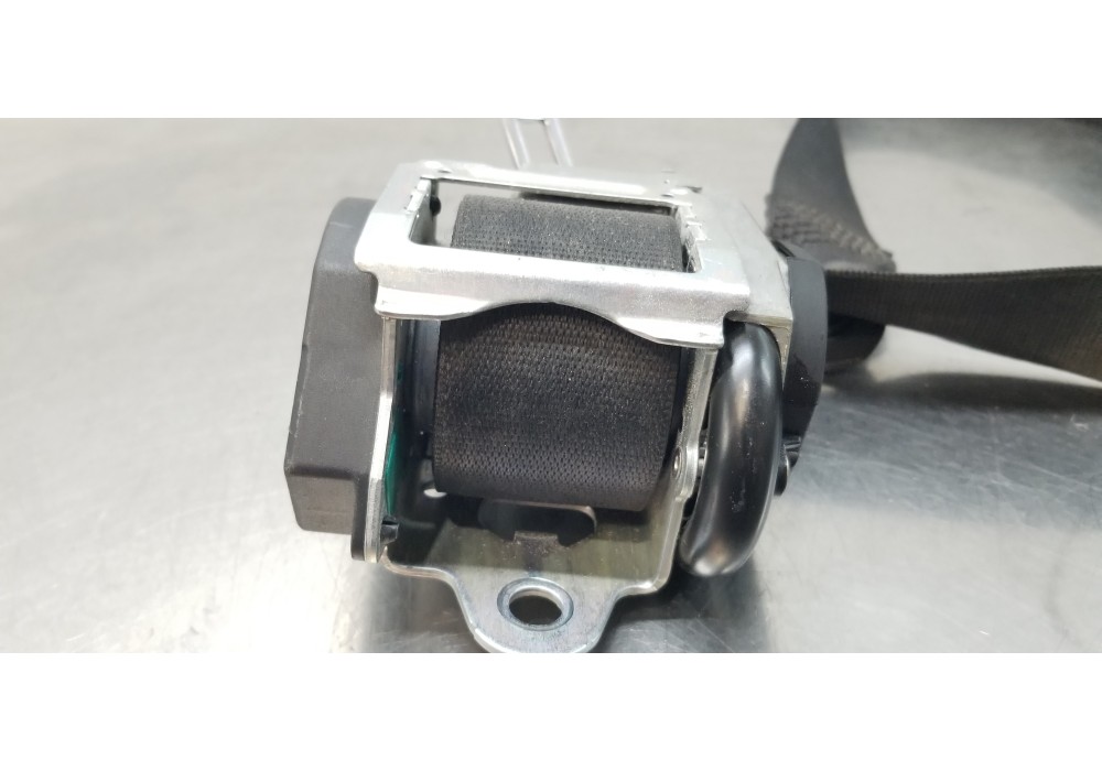 Recambio de cinturon seguridad delantero izquierdo para mercedes clase cls (w219) 350 (219.356) referencia OEM IAM A2118600186  