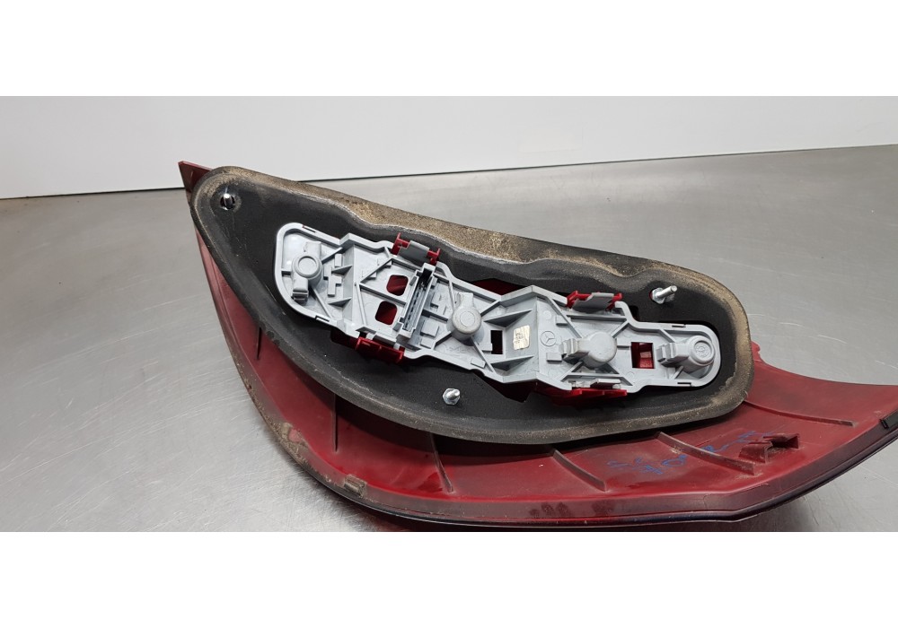 Recambio de piloto trasero izquierdo para mercedes clase a (w169) a 180 cdi (169.007) referencia OEM IAM A1698200364  