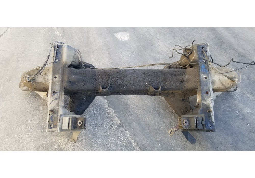 Recambio de puente delantero para volkswagen lt caja abierta (mod. 1997) lt 28 caja abierta referencia OEM IAM 2D0401031C  