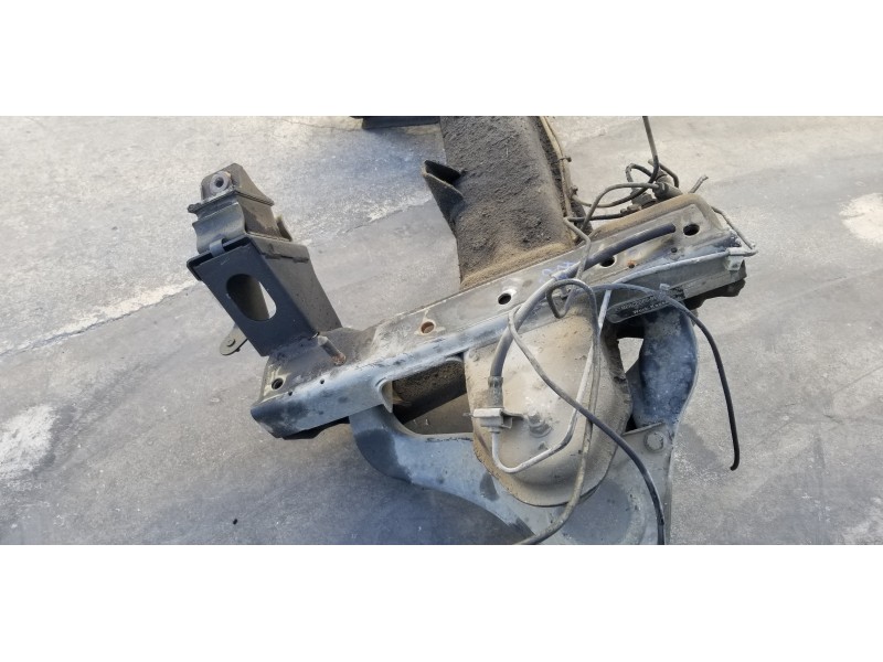 Recambio de puente delantero para volkswagen lt caja abierta (mod. 1997) lt 28 caja abierta referencia OEM IAM 2D0401031C  