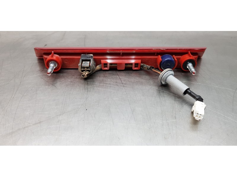 Recambio de luz central de freno para nissan x-trail (t32) acenta 4x4 referencia OEM IAM 265904BA0A  