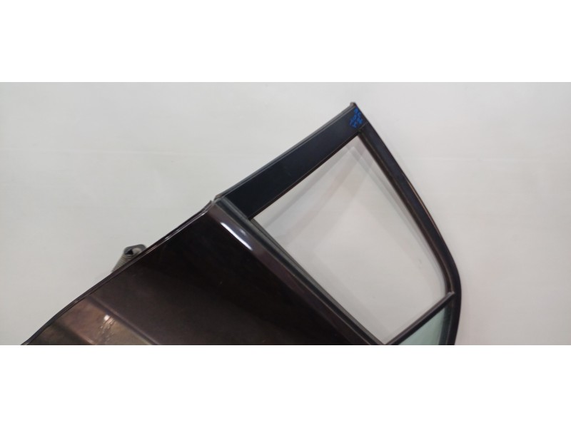 Recambio de puerta trasera izquierda para kia rio (yb) attract referencia OEM IAM 77003H8000  