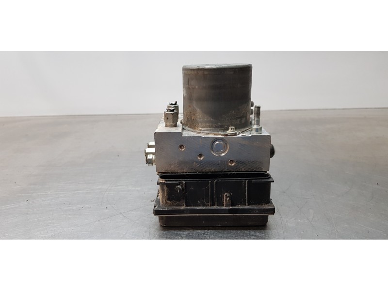 Recambio de abs para infiniti ex ex37 gt referencia OEM IAM 476601BN1A  