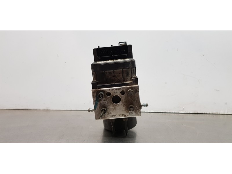 Recambio de abs para kia sorento 2.5 crdi ex referencia OEM IAM 589103E310  