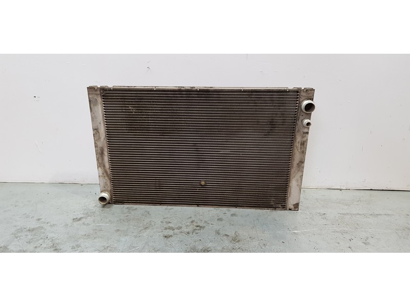 Recambio de radiador agua para audi a8 (4e2) 4.0 tdi quattro referencia OEM IAM 4E0121251  