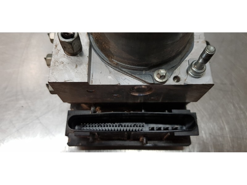 Recambio de abs para infiniti ex ex37 gt referencia OEM IAM 476601BN1A  