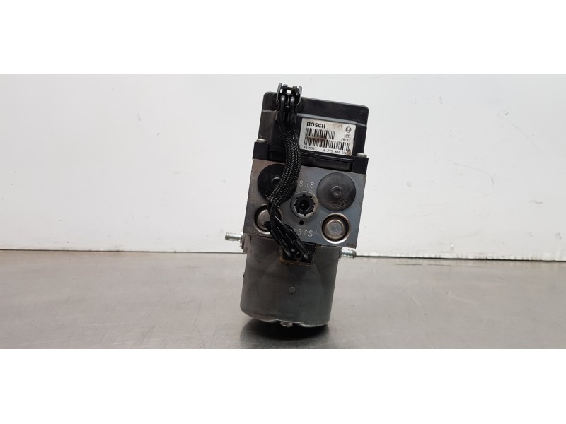 Recambio de abs para kia sorento 2.5 crdi ex referencia OEM IAM 589103E310  