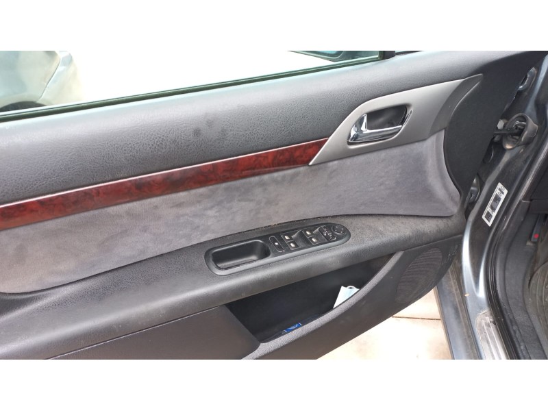 peugeot 407 del año 2005