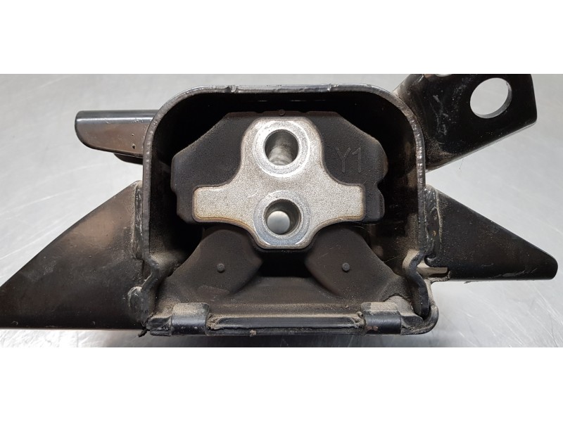 Recambio de soporte motor izquierdo para kia rio (yb) attract referencia OEM IAM 21830H8010 21824F3100 