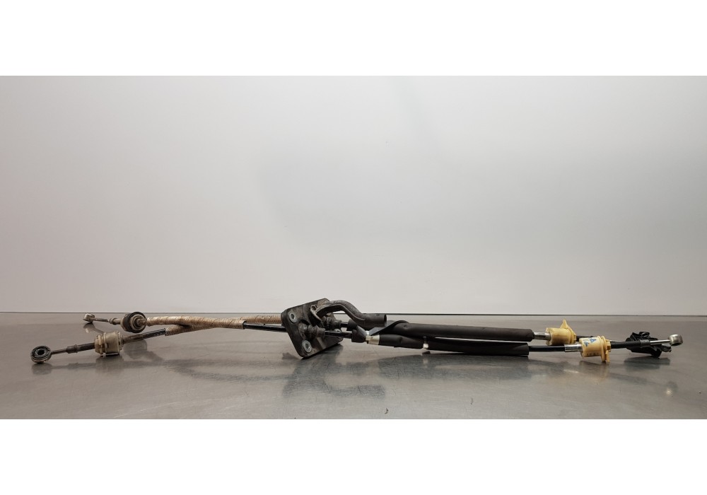 Recambio de varillaje cambio para peugeot boxer furgón gran volumen 335 l3h3 pro bluehdi 130 referencia OEM IAM 1613999780  