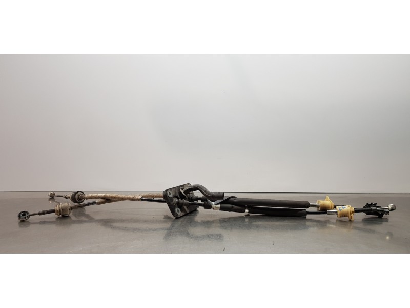 Recambio de varillaje cambio para peugeot boxer furgón gran volumen 335 l3h3 pro bluehdi 130 referencia OEM IAM 1613999780  