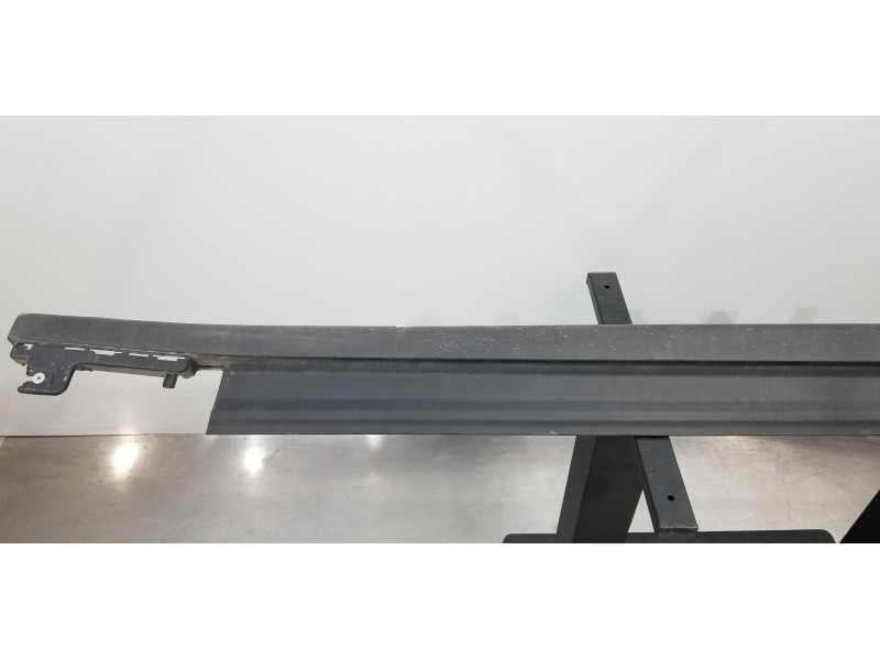 Recambio de faldon lateral para bmw serie x3 (g01) xdrive20d referencia OEM IAM 51777400676  